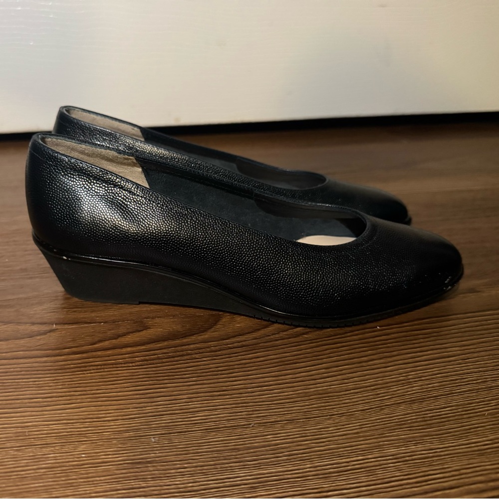 Salvatore Ferragamo Black Leather Wedges - Picture 2 of 3